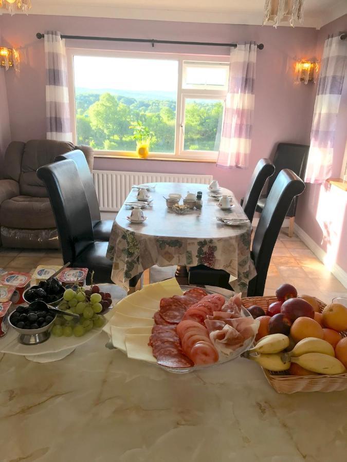 Bed and Breakfast Walkers Rest P75 FE00 Bantry Exterior foto